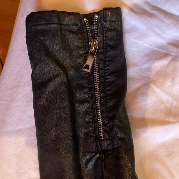 Blank NYC Leather Jacket- Small - Picture 3 of 5